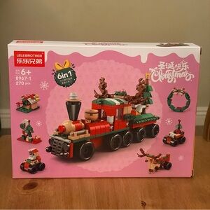 Christmas Train Building Set (270 pcs, 6-in-1 Holiday Series)